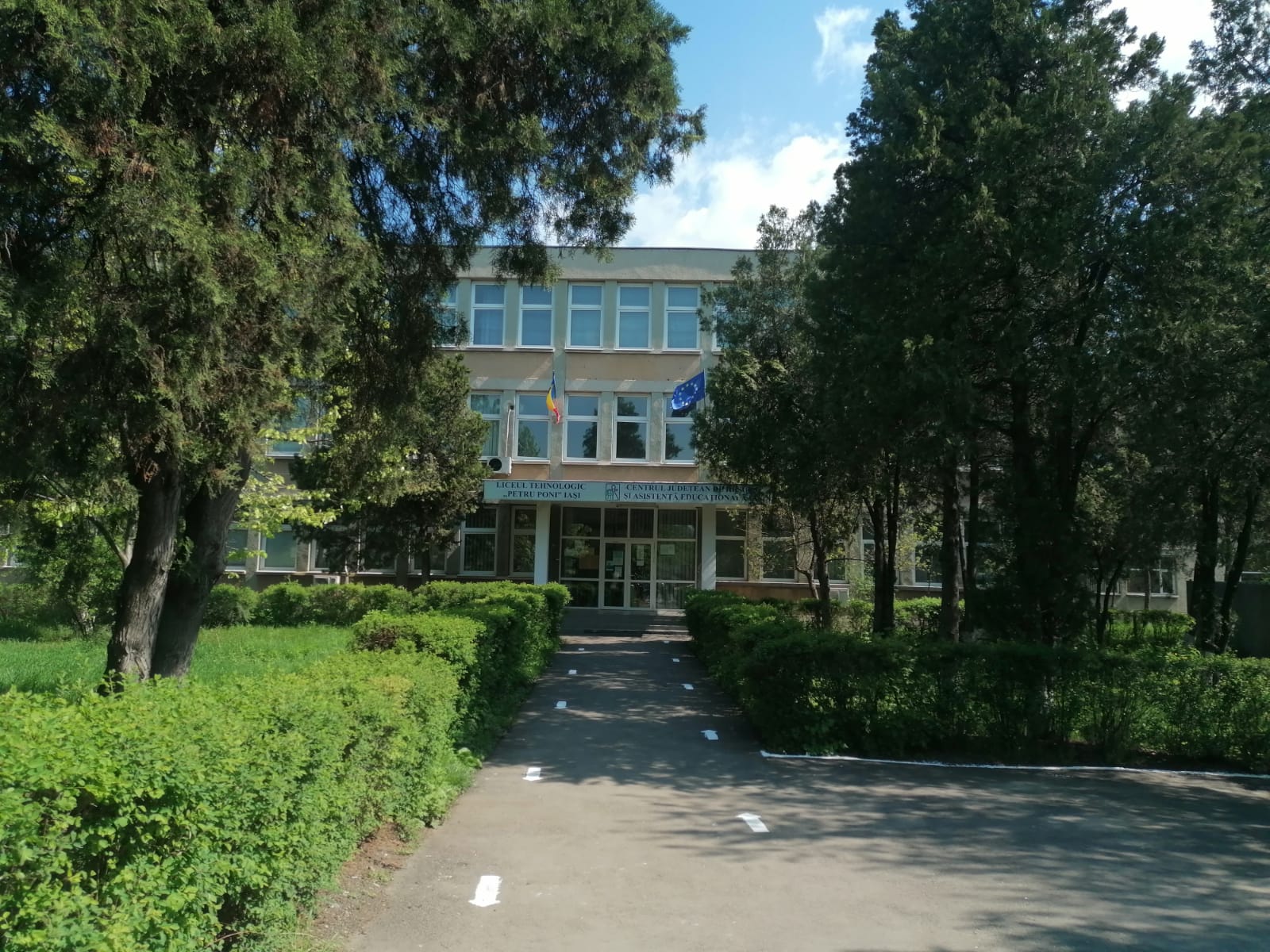 front0013